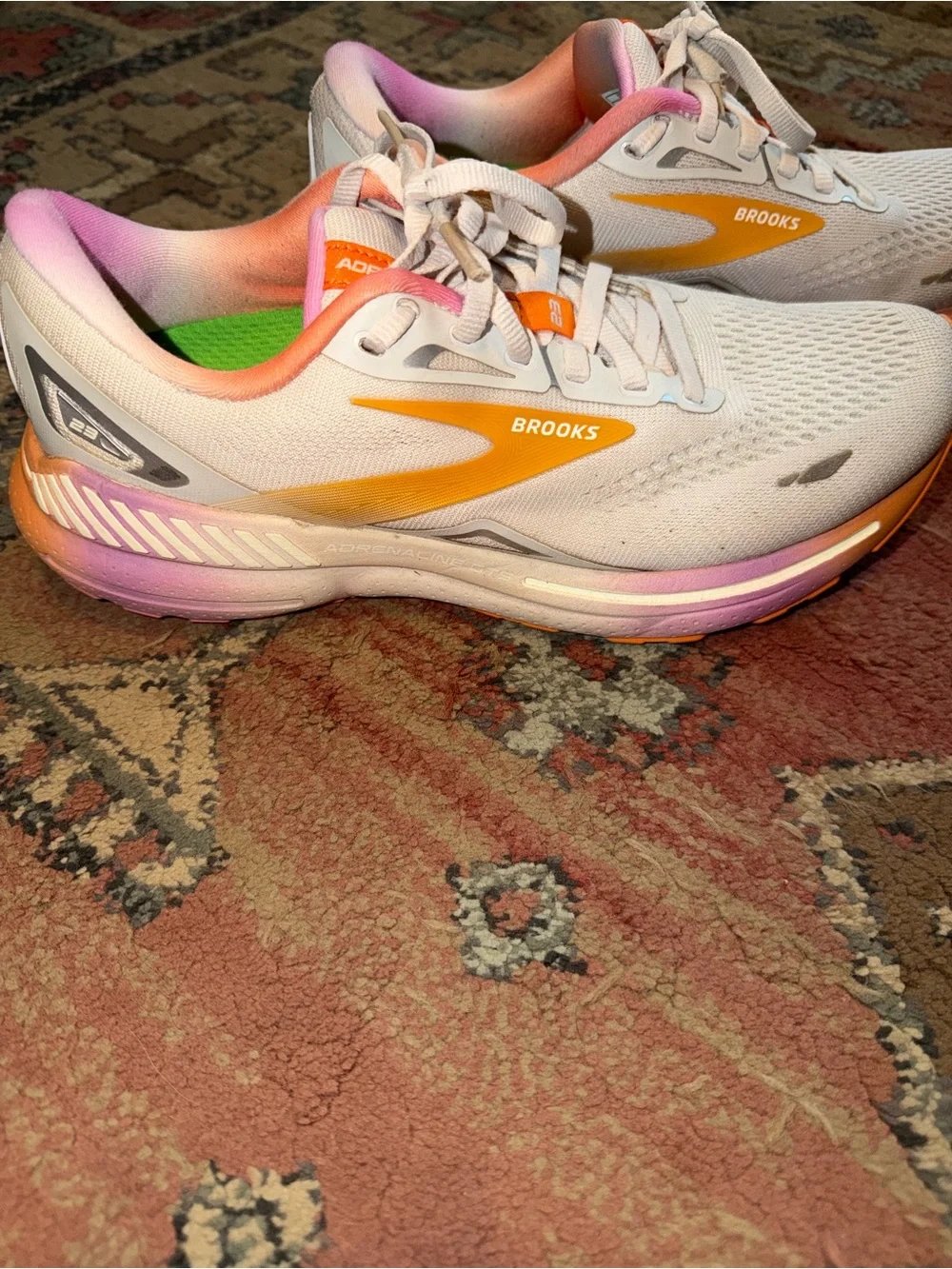 Brooks sneakers